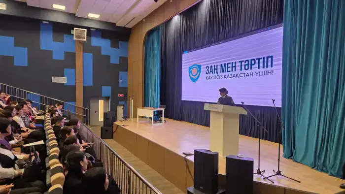 Педагоги столицы обсудили важные аспекты защиты от интернет-мошенничества