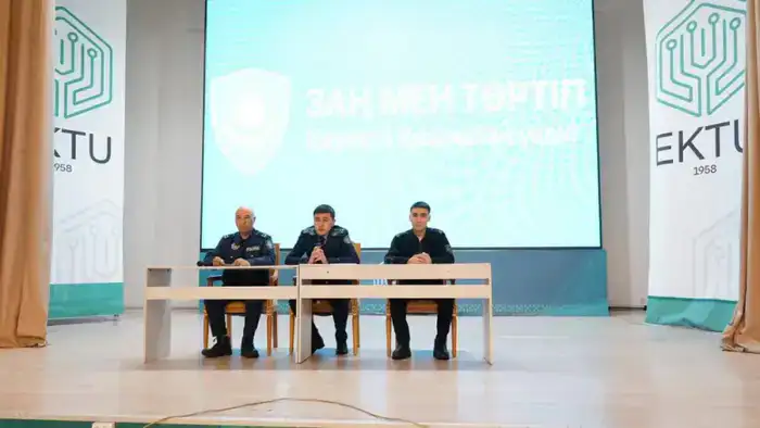 Масштабное профилактическое мероприятие с участием 500 студентов прошло в ВКО (2)