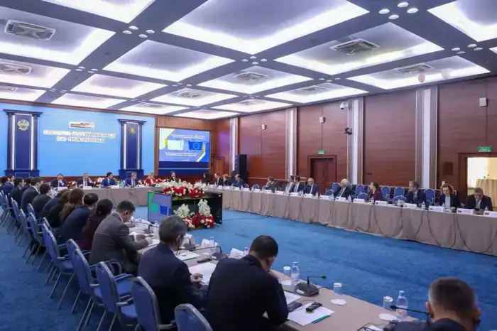 Казахстан и ЕС обсудили права человека в Астане