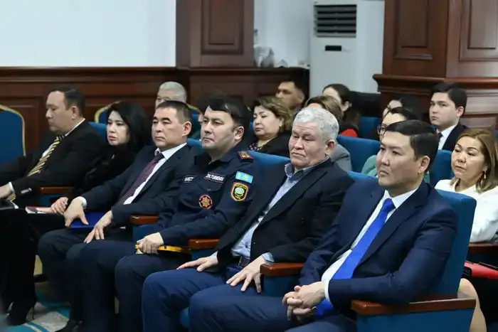 Представлен директор Кызылординского областного филиала АО «НК «КазАвтоЖол» (8)