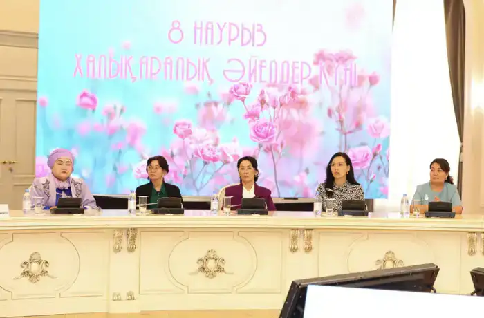 В Мангистау прошло торжественное мероприятие, приуроченное к Международному женскому дню (10)