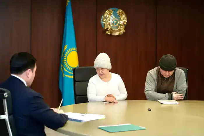 От эко-инноваций до защиты прав потребителей: Ерлан Аккенженов ответил на вопросы граждан (4)