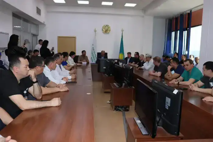 В Алматы создадут региональный Центр травматологии и ортопедии (4)