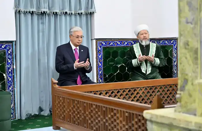 Посещение мавзолея Ходжи Ахмеда Яссауи президентом Токаевым