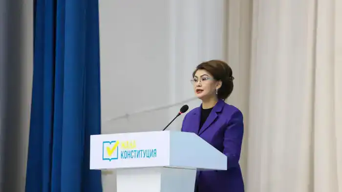 Обсуждение конституционной реформы как шаг к новому развитию Казахстана через призму научной интеллигенции и молодежи