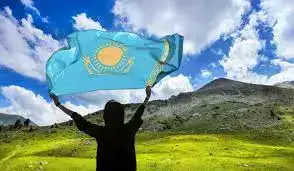 Казахстан открывает двери для туристов: новый закон как ключ к развитию отрасли и комфорту путешественников