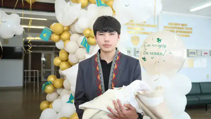 Мангистауский Атазан: встреча тёзок и редкое имя малыша