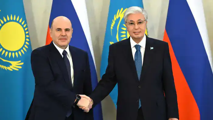 Токаев и Мишустин обсудили совместные проекты в рамках визита премьера России в Казахстан