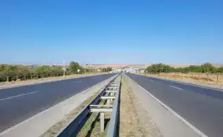 Казахстан готовится к строительству новых дорог в 2026 году, что сделает его транспортным узлом