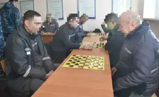 Шашечная дуэль: осужденные сражаются за медали!