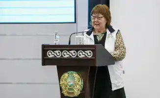 Обсуждение ключевых реформ в проекте Конституции на встрече в Министерстве промышленности и строительства Казахстана