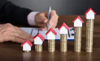 Сделки жилья упали в Алматы и Астане