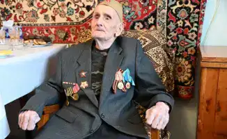 В Караганде военнослужащие отметили столетний юбилей ветерана войны