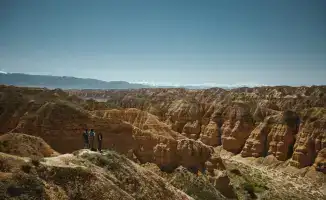 Туристическая нить Алатау: от природных чудес к культурным сокровищам