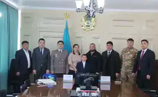 Герой из Сырымского района спас братьев из огня