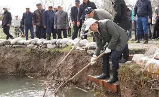 Участие 1500 человек в экологической акции по очистке родников в Туркестанской области