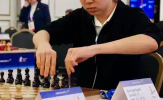 Шахматный юниор из Астаны обошёл гроссмейстеров в Москве!