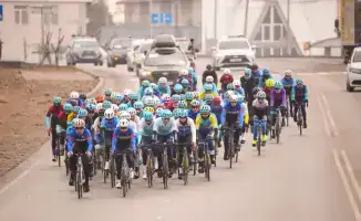 На велоарене Кыргызстана засияла звезда: Мурат Куйтенов завоевал золото