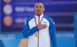 Ербол Хамитов: Золотая победа в парабиатлоне!