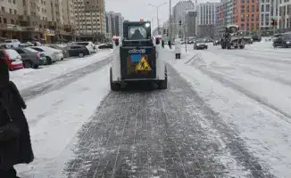 Снегоуборочные работы в Астане задействовали 1748 единиц техники и 3036 рабочих