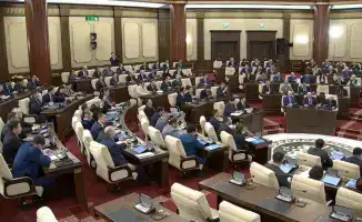 Мажилис запустил новый курс: закон о государственной службе как компас для гражданского взаимодействия