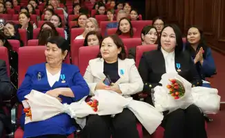 8 марта – праздник весны!