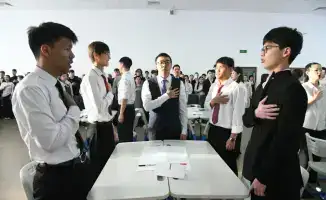 В Астане школьникам показали фильм о последствиях правонарушений и давлении сверстников