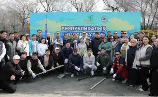 Казахстанцы поддерживают новую Конституцию: партия Amanat проводит экологические акции в день Тазару күні