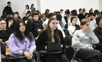 Студенты Астаны: мусор — это не конец, а начало!