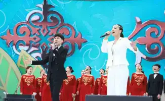 Наурыз: Музыка и радость в сердце Шымкента!