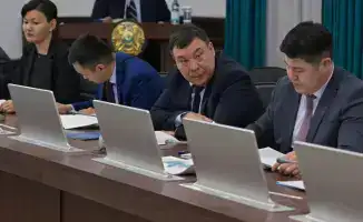 Совещание по реализации строительных проектов: акцент на жилье и социальную инфраструктуру до 2026 года