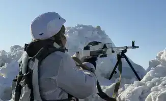 Занятия по огневой подготовке в Усть-Каменогорске: развитие навыков военнослужащих механизированной бригады в сложных условиях