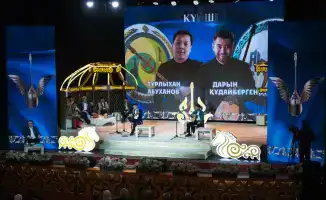 Поэты из области Абай одержали победу на республиканском командном айтысе в Казахстане