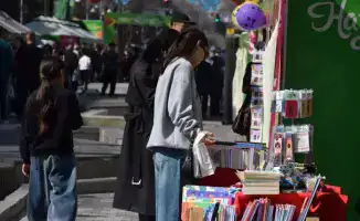 Книжный фестиваль KitapFest-2026 в Алматы посетили 40000 человек