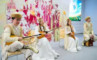 Заключение брака молодыми парами в Астане на Дне семьи