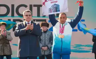 Наурыз: звезды спорта получают ключи к успеху в Петропавловске