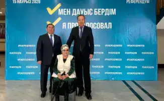 90-летний ветеран Торткен Кененова подчеркивает важность гражданского участия на референдуме в Илийском районе