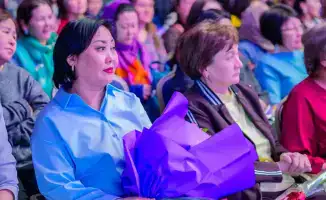 «Женщина – сердце мира»: в Астане прошел праздничный концерт