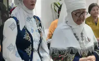 В Астане прошел конкурс, объединяющий снох и свекровей в честь Международного женского дня