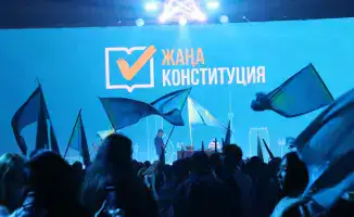 Алматы: Год ИИ зажигает звезды на молодежном концерте Jas Stars