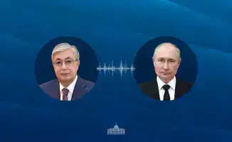 Токаев и Путин обсудили важные вопросы сотрудничества в телефонном разговоре, подчеркивая значимость двусторонних отношений для стабильности в регионе