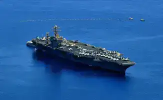 Иранские военные заявили, что вывели из строя американский атомный авианосец 'Авраам Линкольн' (USS Abraham Lincoln). Об этом сообщил представитель иранских вооруженных сил в интервью изданию IRIB.