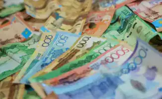 Денежные выплаты к 8 марта: как 500 миллионов тенге изменят жизнь казахстанок в 2026 году