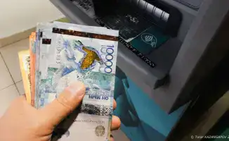 Старые 10 000 тенге: Нацбанк продлил сроки обращения до июня 2027
