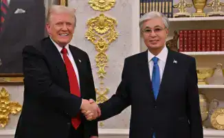 Трамп и Байден направили письма Токаеву: важные дипломатические шаги между Казахстаном и США