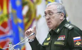 В России задержан бывший первый замминистра обороны Руслан Цаликов, а также ещё один высокопоставленный армейский генерал. Эти события подчеркивают продолжающиеся чистки в рядах военного руководства страны.
