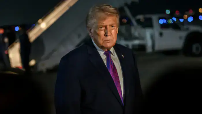 Трамп: США полностью разгромили Иран в военном и экономическом плане