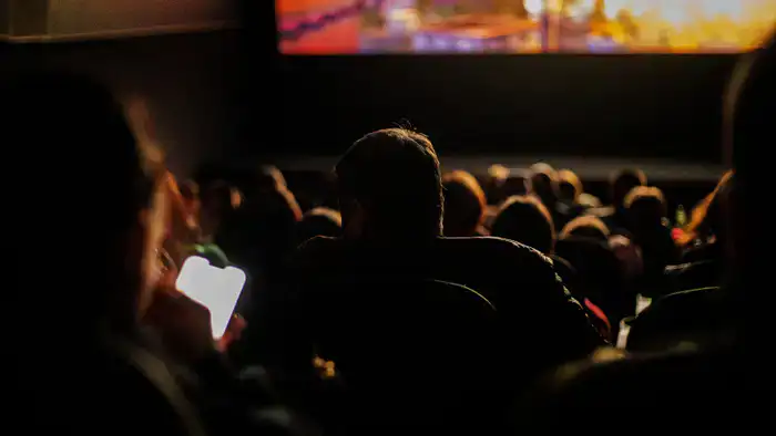 В Алматы выявлены нарушения в работе сети кинотеатров Kinopark – Kinoplexx Theatres: Агентство по защите и развитию конкуренции начало проверку на предмет соблюдения законодательства.