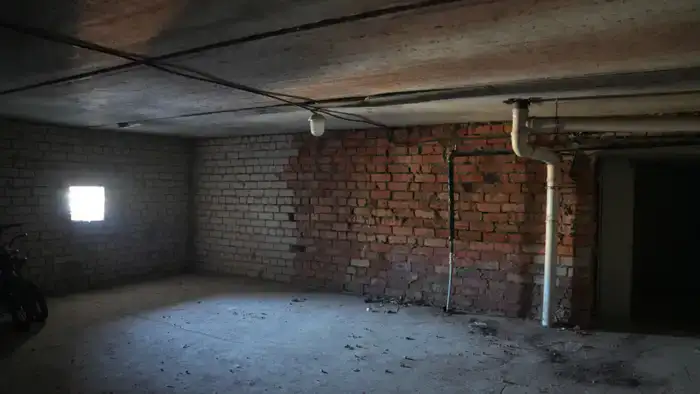 Захват технических этажей в ЖК: депутат требует вернуть имущество жильцам, сенатор Бекбол Орынбасаров о массовых нарушениях в ЖКХ