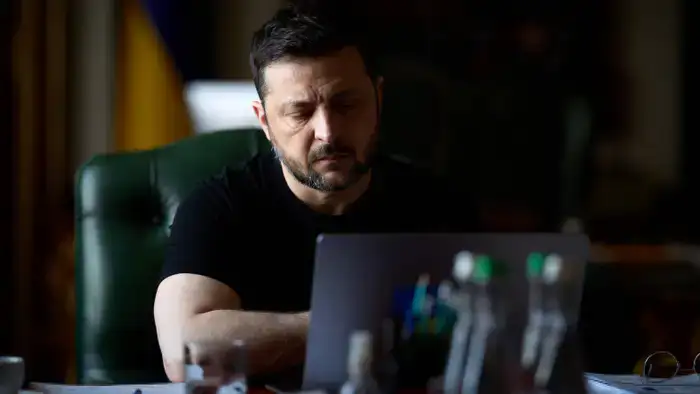 Зеленский предупредил о массированном ударе России